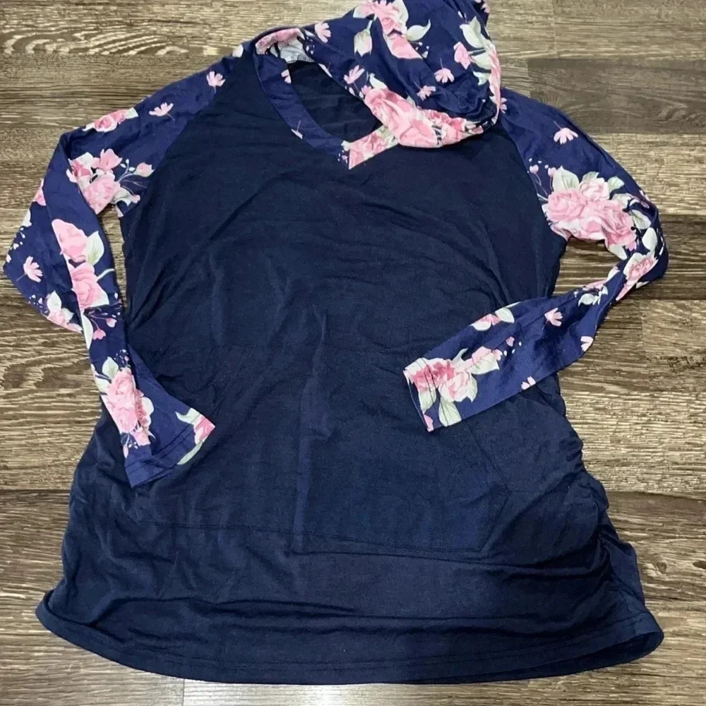 Woman’s Maternity long sleeve top navy and floral design